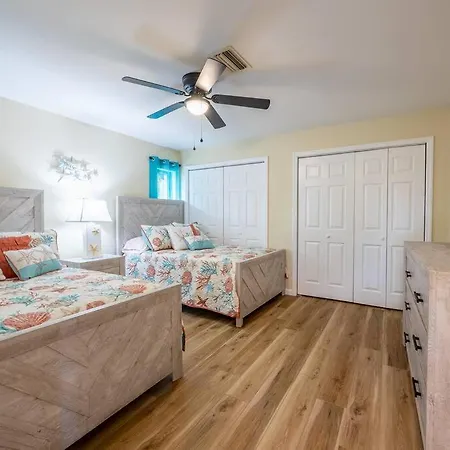 Englewood, Manasota Keys - 2 Bedroom Luxury Villa, Pool, Game Room, 6 Min To Beaches Next To Canal Exterior photo